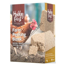 Блокче от витамини и минерали за кълване за Птици 1 кг. - Farm Pecking Block